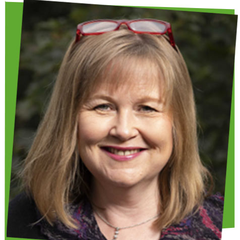 Cllr Elizabeth Scott